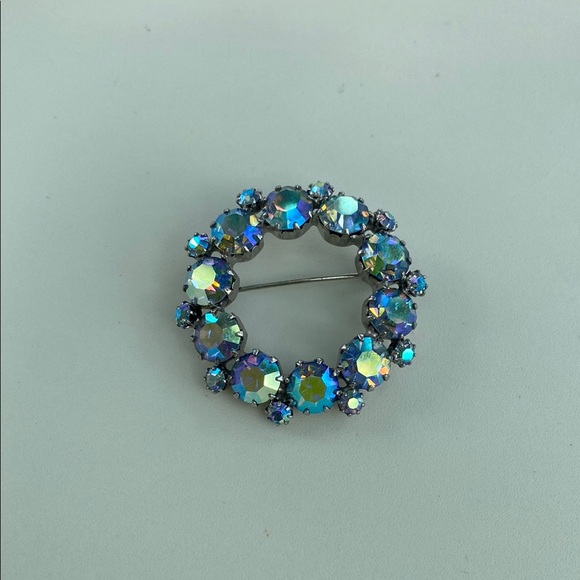 VTG early period brooch sparkly blue aurora borealis faceted stones - Picture 1 of 5